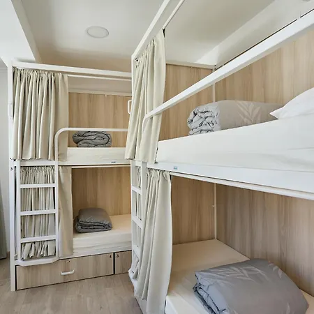 Albergue Mint Cafe Lugo