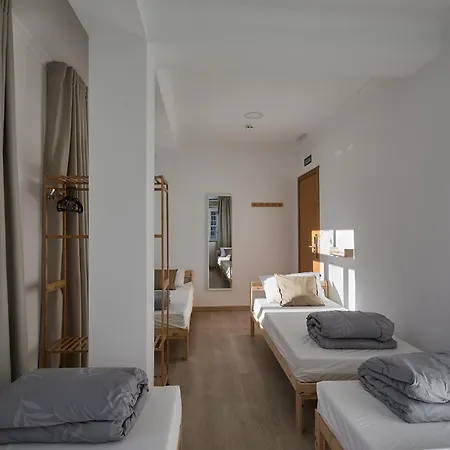 Albergue Mint Cafe Lugo