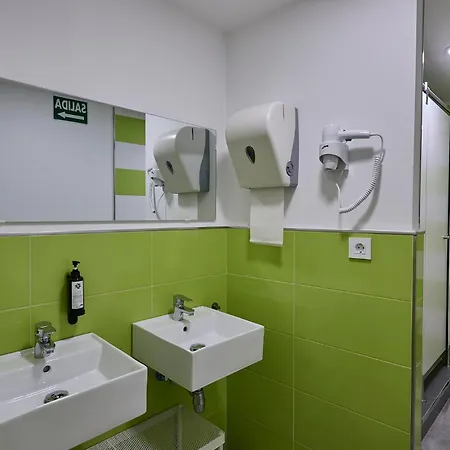 Albergue Mint Cafe Lugo
